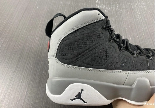 CT8019-060 9 Jordan CT8019-060 Particle Grey Retro 1024